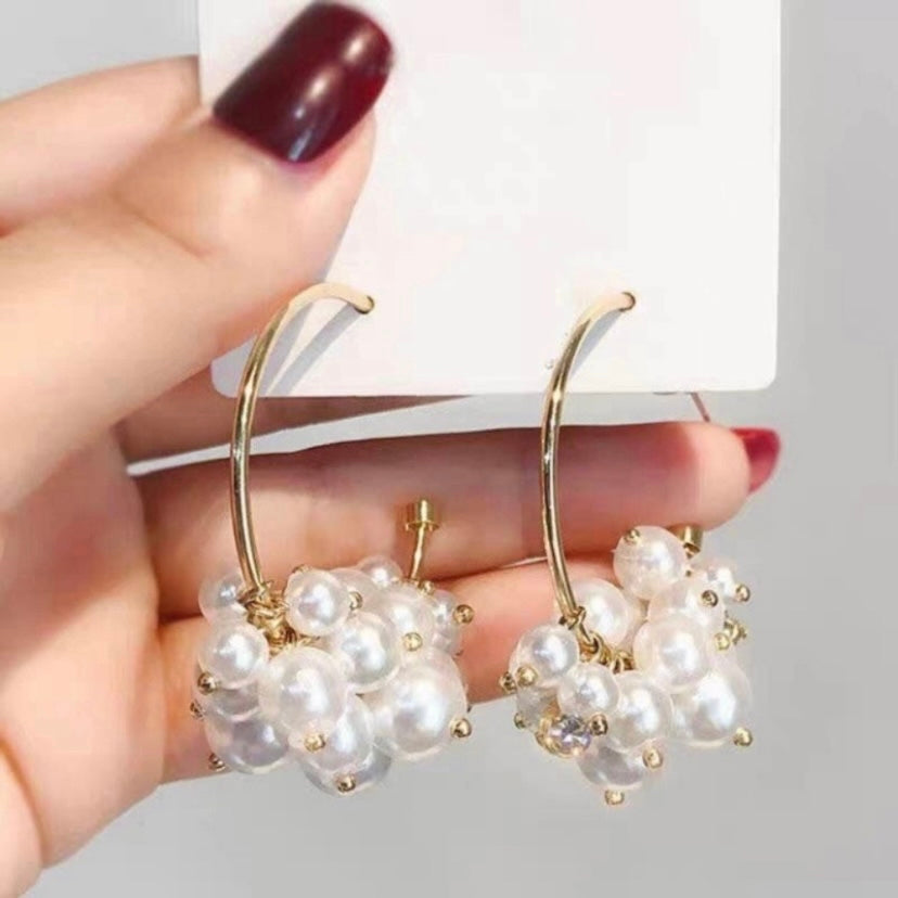 Elegant Pearl Cluster Open Hoop Earrings for Women