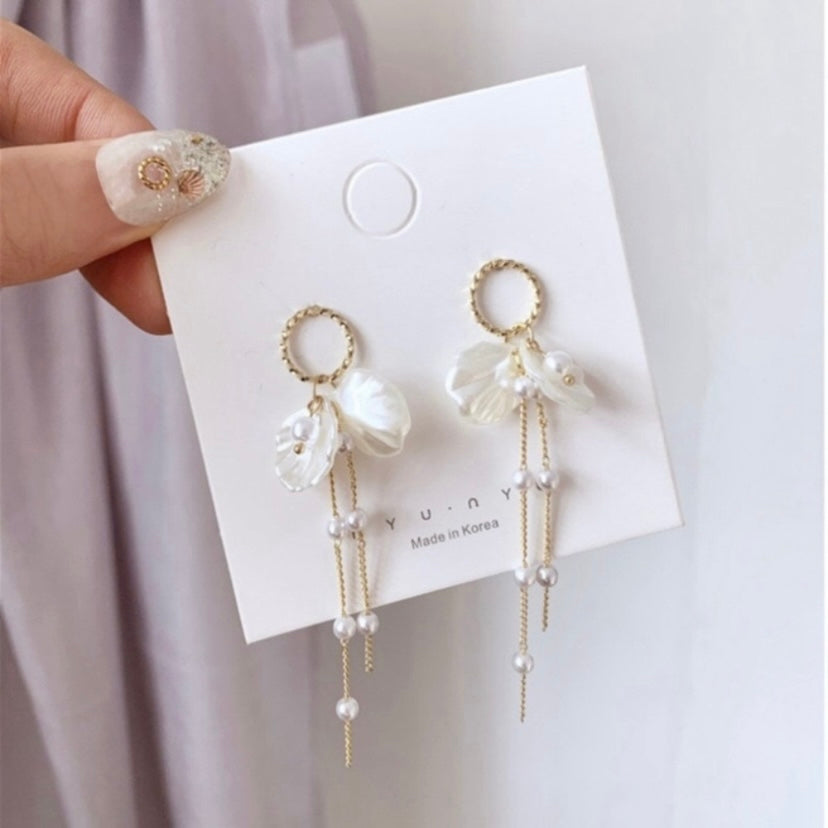 Women's Flower Pearl Tassel Dangle Drop Earrings