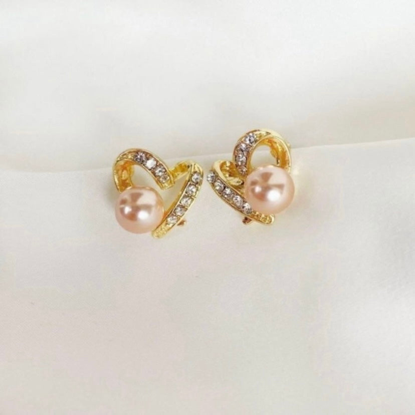 Love Heart Pearl Stud Earrings for Women