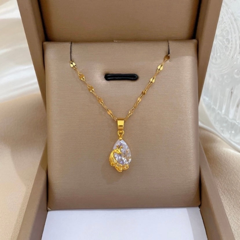 18K Gold Plated Peacock Crystal Teardrop Pendant Necklace for Women