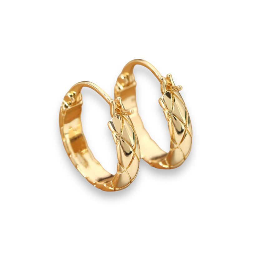 Polished Metal Texture Gold Hoop Earrings for Women