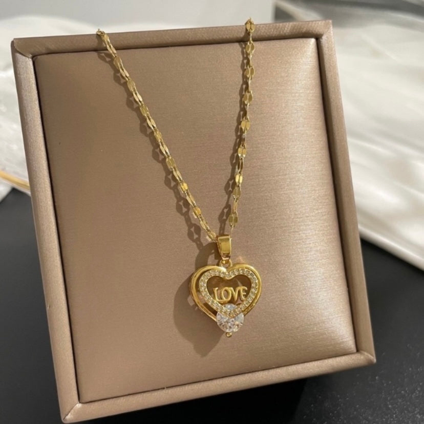 18K Gold Plated CZ Diamond Love Heart Pendant Necklace for Women