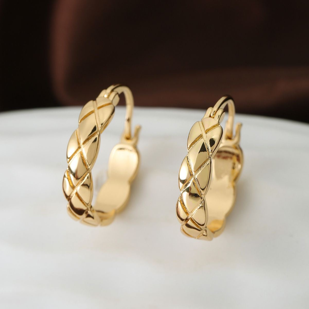 Polished Metal Texture Gold Hoop Earrings for Women