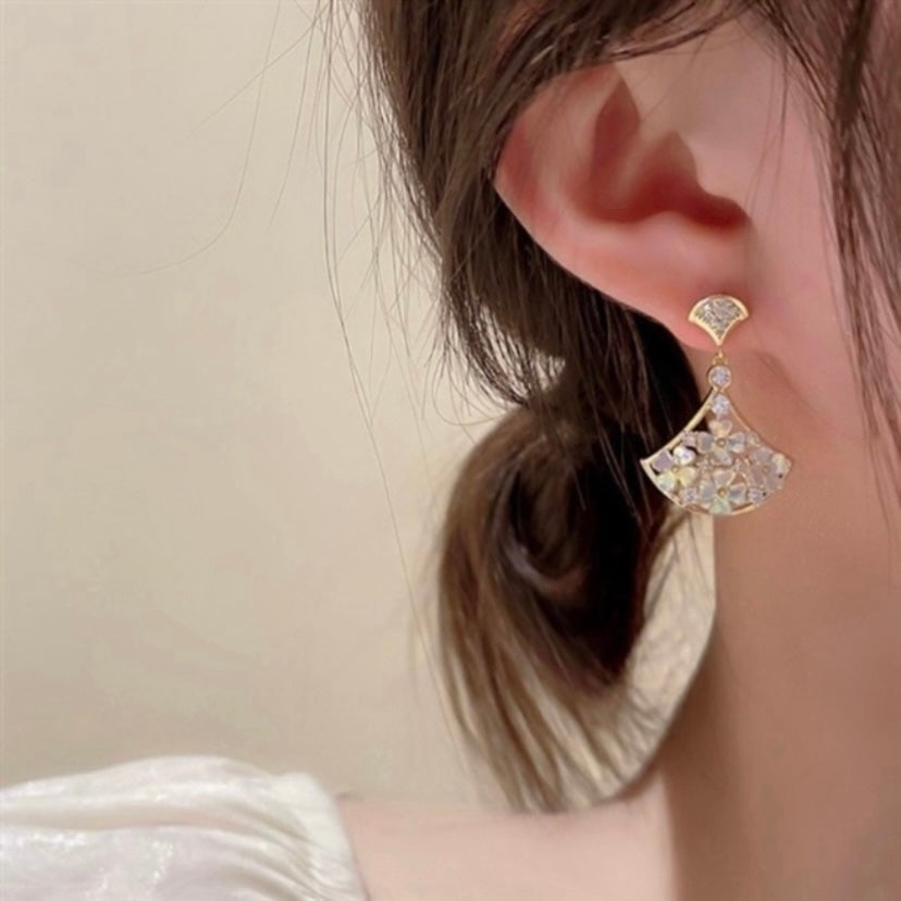 Crystal Flower Fan-Shaped Dangle Drop Earrings for Women