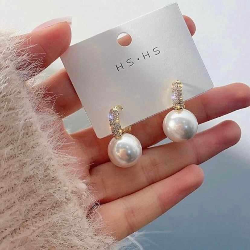 Elegant White Pearl Drop Dangle Earrings for Women