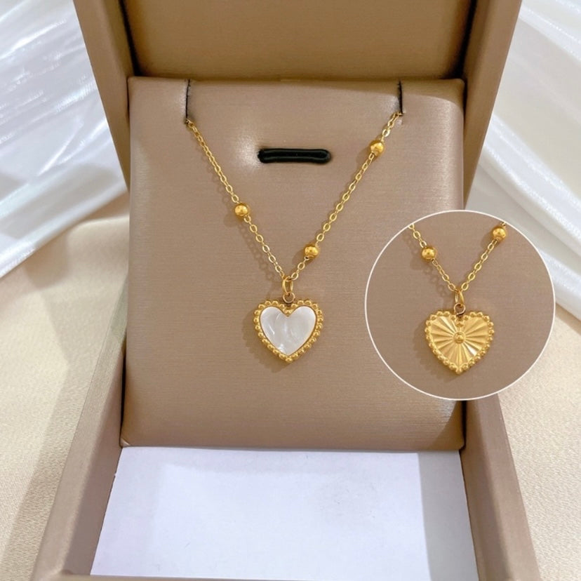 18K Gold Plated Love Heart Pendant Necklace for Women,Heart Necklace