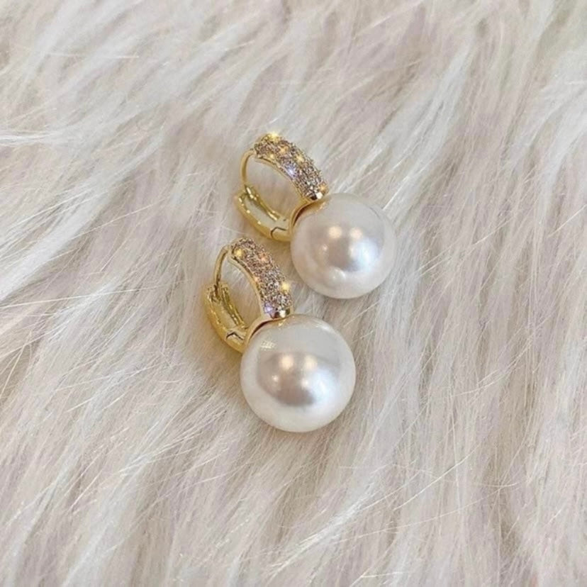 Elegant White Pearl Drop Dangle Earrings for Women