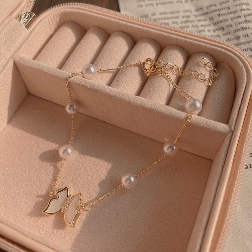 White Pearl Butterfly Charm Bracelet for Women,Adjustable Butterfly Bracelet