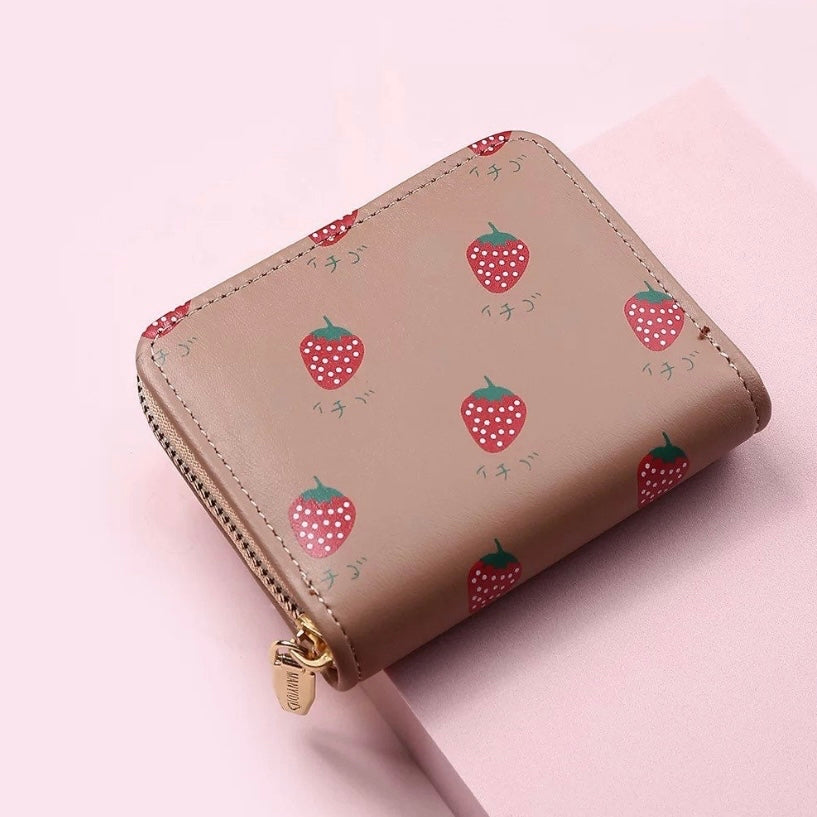 Short Wallet for Women,Cute Mini Strawberry Zipper Wallet for Girls,Credit Card Holder Coin Purse