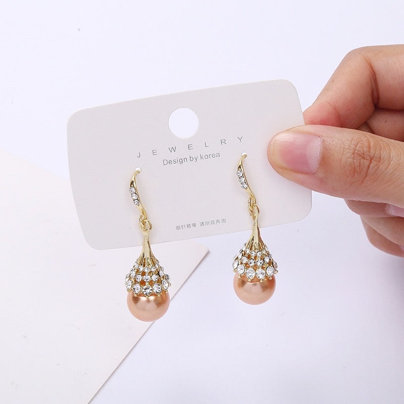 Elegant Pearl Dangle Drop Earrings for Women