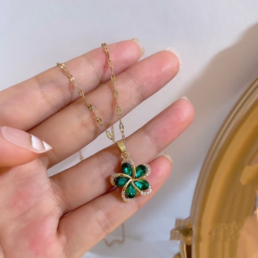 18K Gold Plated Green Crystal Flower Pendant Necklace for Women,Flower Necklace