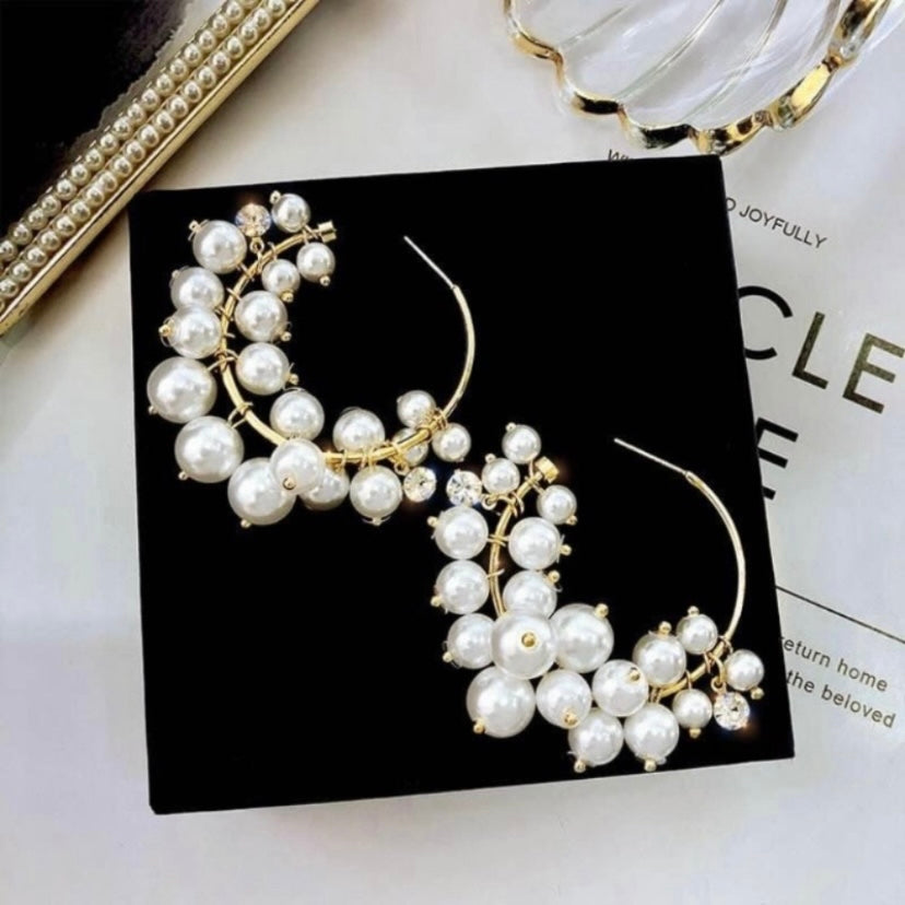 Elegant Pearl Cluster Open Hoop Earrings for Women