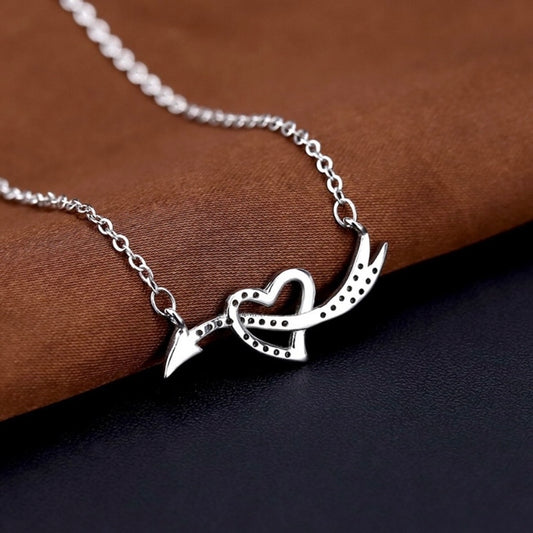 Women’s Arrow Piercing Heart Pendant Necklace