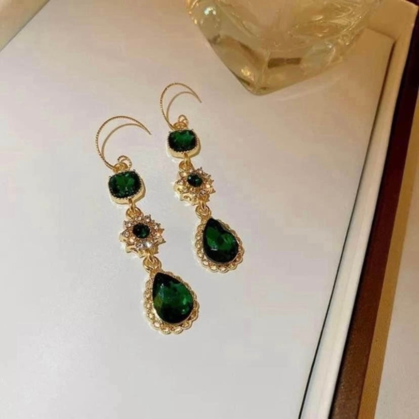 Women's Green Crystal Long Dangle Drop Earrings