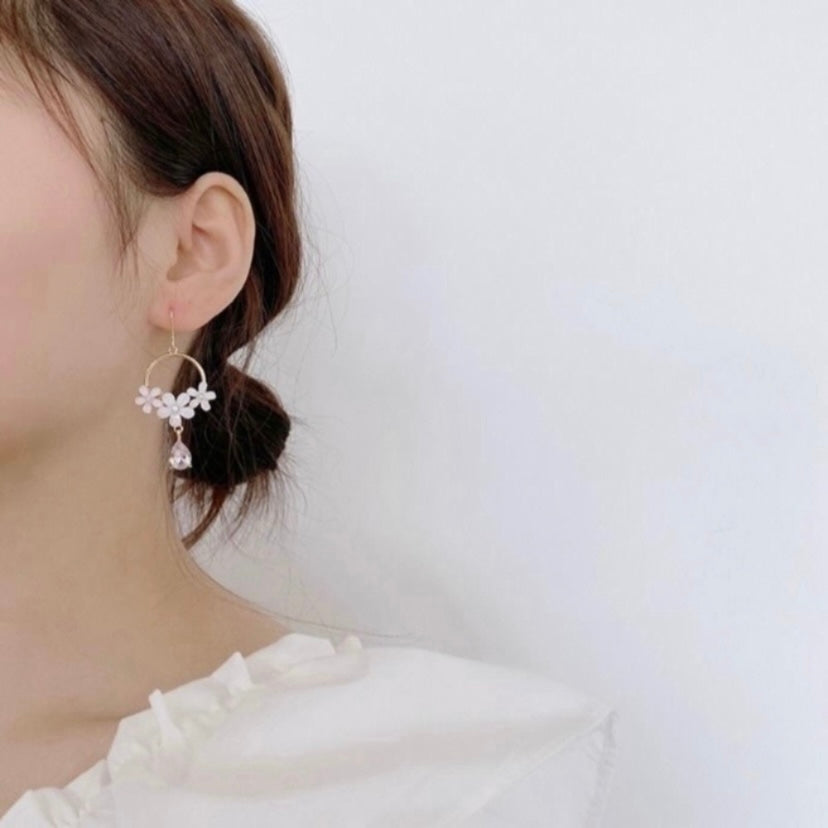 Elegant Crystal Flower Drop Dangle Earrings for Women