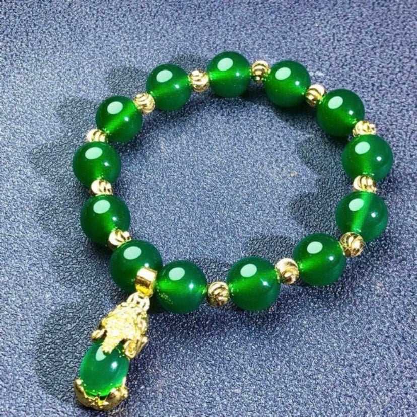 Women's Crystal Beads Green Agate Lucky Charm Stretch Bracelet
