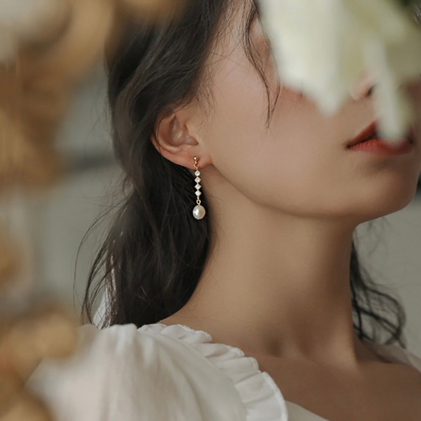Elegant White Pearl Dangle Drop Earrings for Women