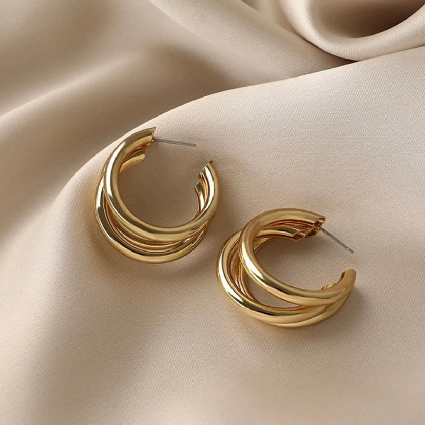 18K Gold Plated Lightweight Chunky Open Gold Hoop Earrings for Women