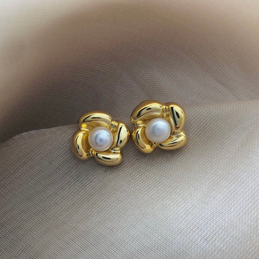 18K Gold Plated White Pearl Stud Earrings for Women