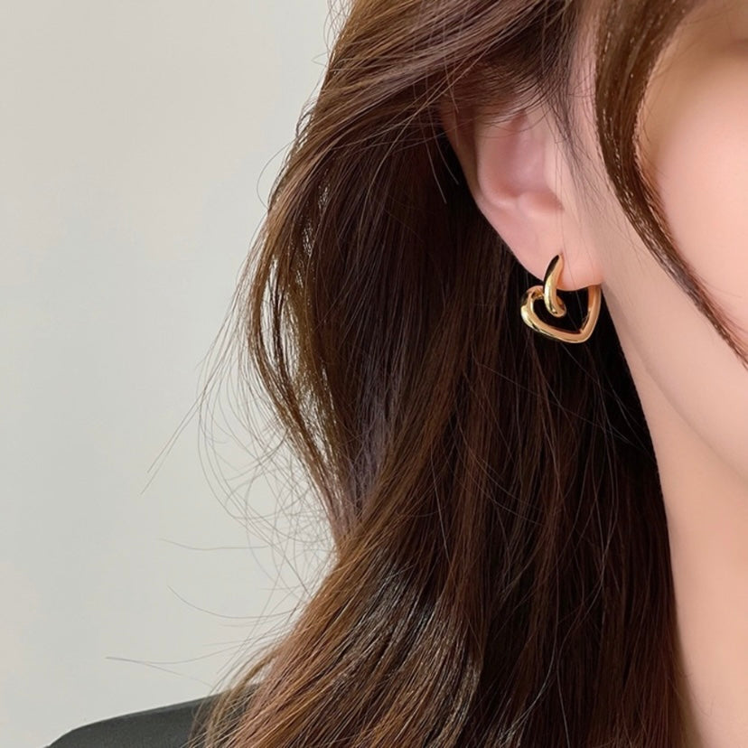 18K Gold Plated Love Heart Stud Earrings for Women