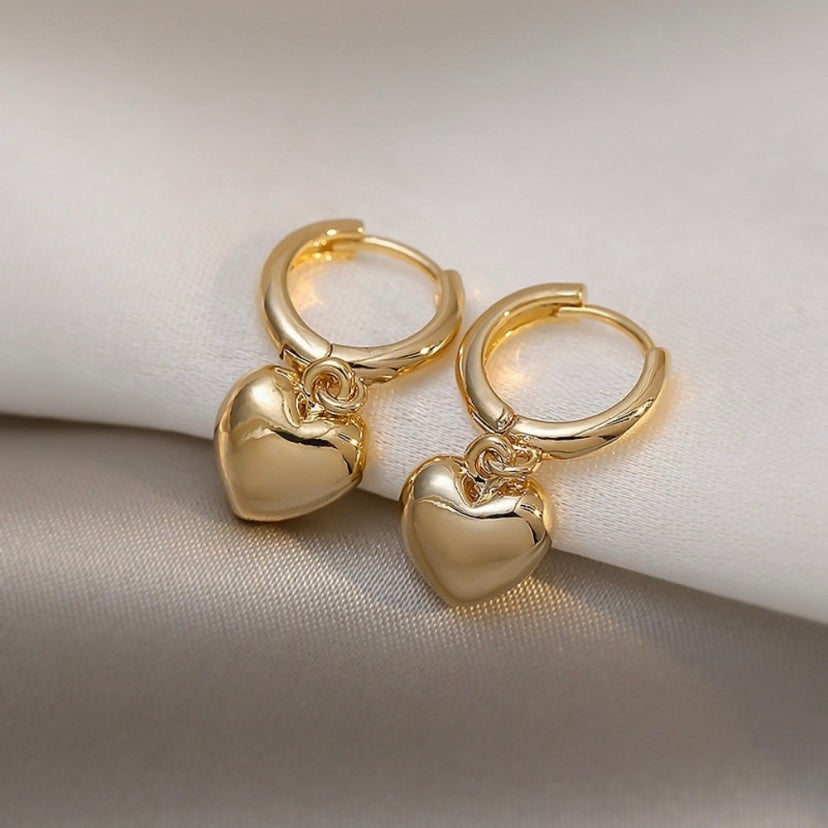 18K Gold Plated Love Heart Dangle Drop Earrings for Women