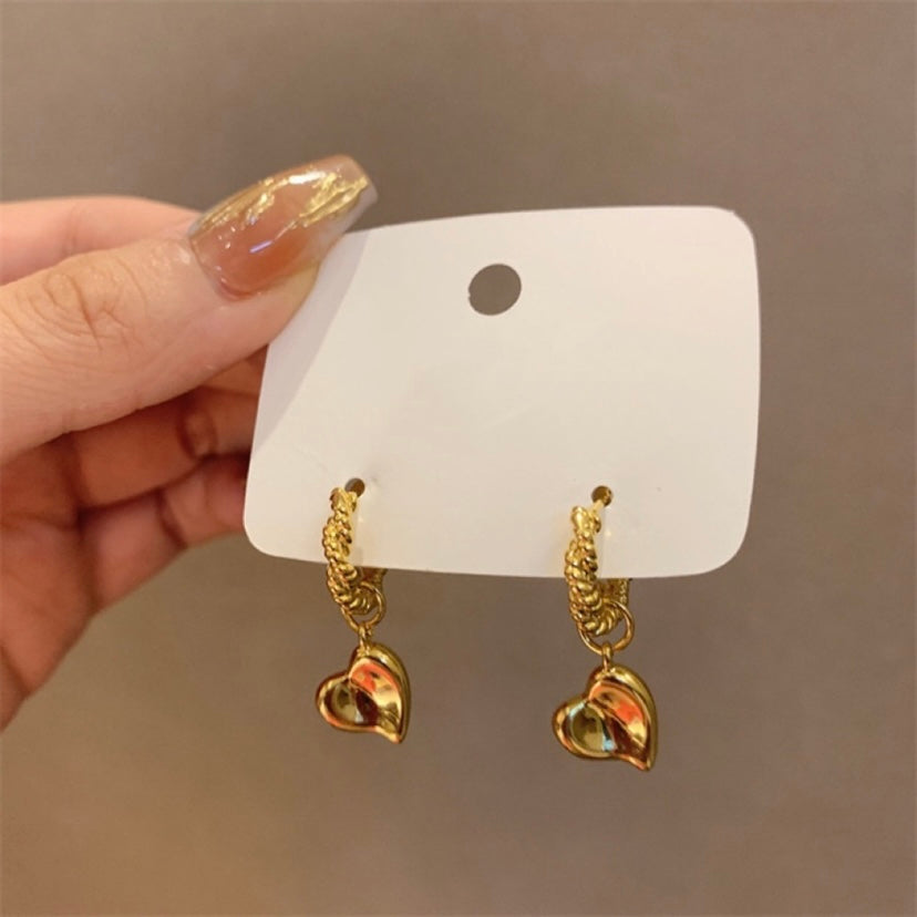 18K Gold Plated Love Heart Dangle Drop Earrings for Women