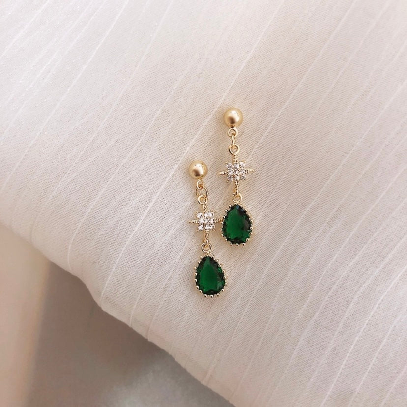 18K Gold Plated Teardrop Shape Green Emerald Dangle Drop Earrings for Women