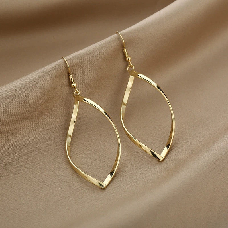 18K Gold Plated Geometric Square Dangle Drop Earrings for Women