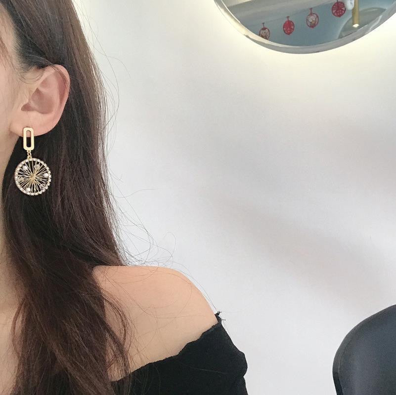 Women's Crystal Pearl Gold Wheel Dangle Drop Earrings